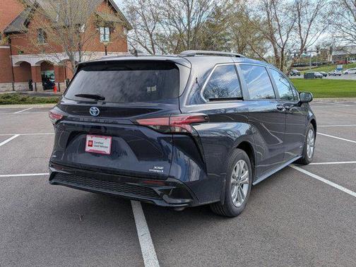 Blueprint 2021 Toyota Sienna XSE 7 Passenger