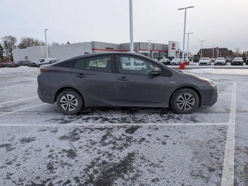 2017 Toyota Prius Four