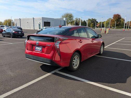 2016 Toyota Prius Two