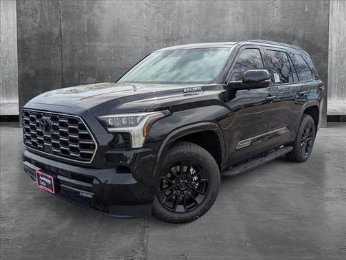 2025 Toyota Sequoia Platinum