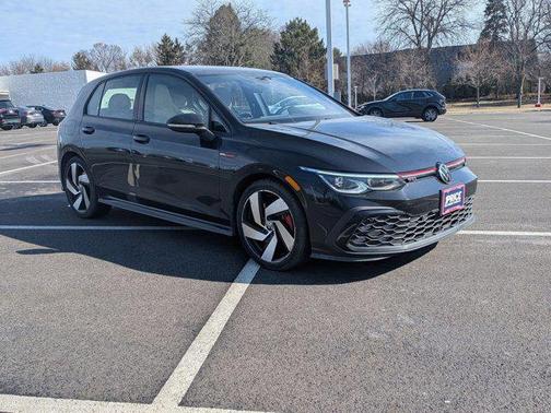 2023 Volkswagen Golf GTI 2.0T SE DSG