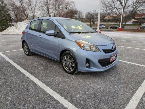2014 Toyota Yaris L
