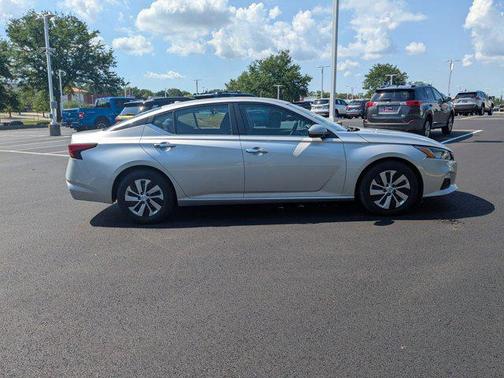 2020 Nissan Altima S FWD