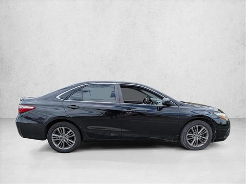 Midnight Black Metallic 2016 Toyota Camry SE