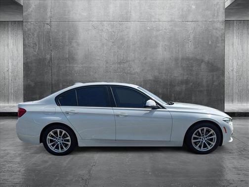 2017 BMW 320 i