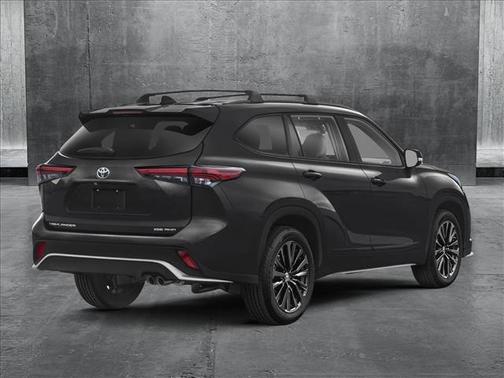 2025 Toyota Highlander XSE