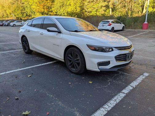 2017 Chevrolet Malibu 1LT