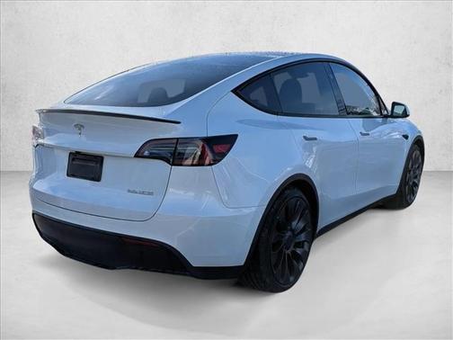 2023 Tesla Model Y Performance Dual Motor All-Wheel Drive