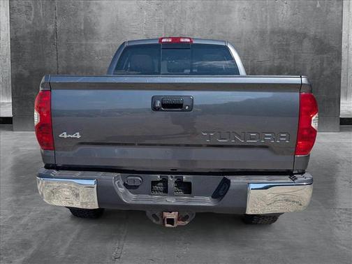 2014 Toyota Tundra SR5
