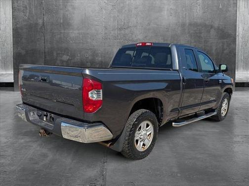 2014 Toyota Tundra SR5