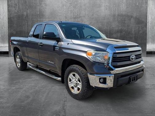 2014 Toyota Tundra SR5