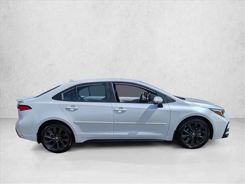 Wind Chill Pearl 2023 Toyota Corolla SE
