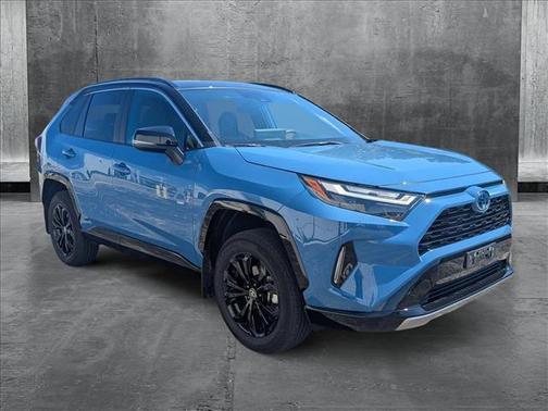 2024 Toyota RAV4 Hybrid SE