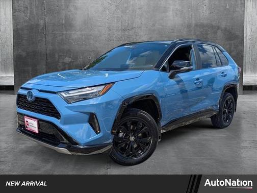 2024 Toyota RAV4 Hybrid SE