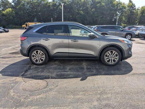 2021 Ford Escape SEL
