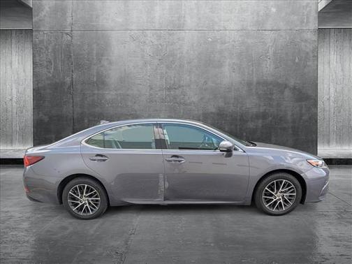 2017 Lexus ES 350 Base
