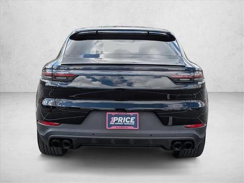2023 Porsche Cayenne Platinum Edition