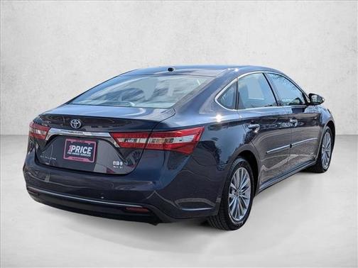 2018 Toyota Avalon Hybrid XLE Premium