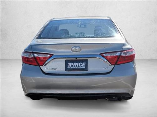 Creme Brulee Mica 2015 Toyota Camry LE