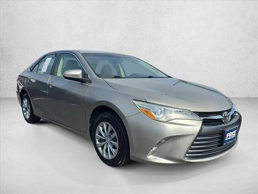 Creme Brulee Mica 2015 Toyota Camry LE