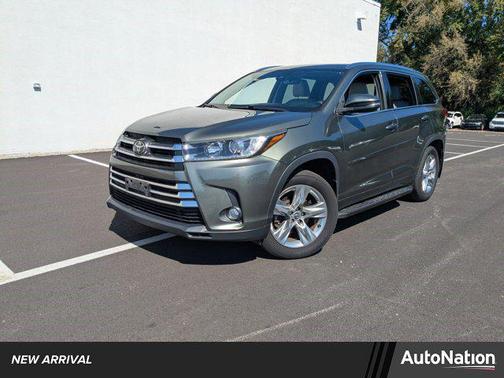 2017 Toyota Highlander Limited