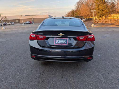 2022 Chevrolet Malibu 1LS