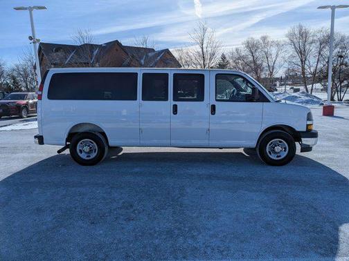 2025 Chevrolet Express 3500 RWD 3500 Extended Wheelbase LT