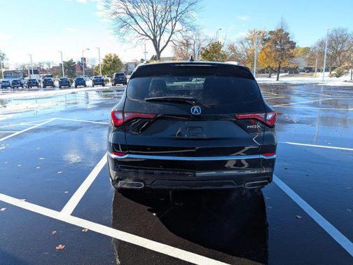 2023 Acura MDX Advance Package