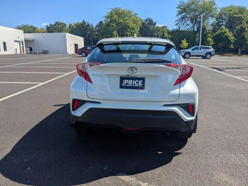 2018 Toyota C-HR XLE Premium