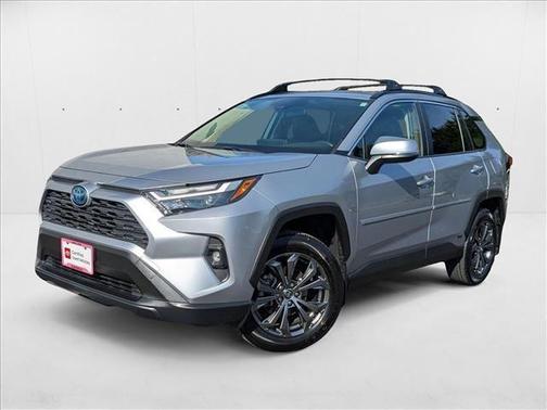 2022 Toyota RAV4 Hybrid XLE Premium