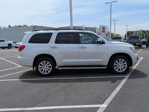 Blizzard Pearl 2014 Toyota Sequoia Platinum