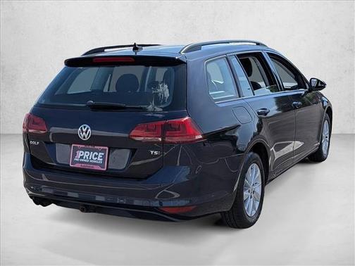Night Blue Metallic 2017 Volkswagen Golf SportWagen TSI S