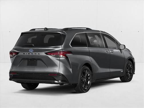 2025 Toyota Sienna XSE 7 Passenger