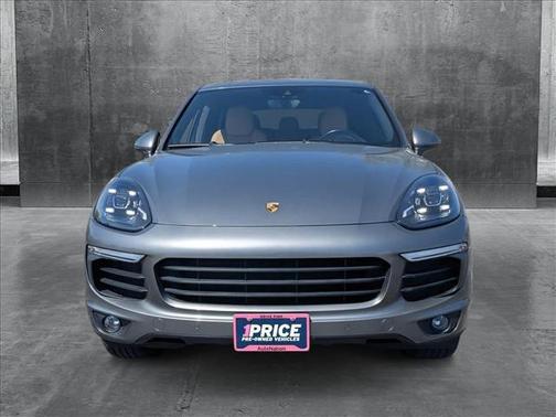 2016 Porsche Cayenne Base
