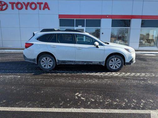 2018 Subaru Outback 2.5i Premium