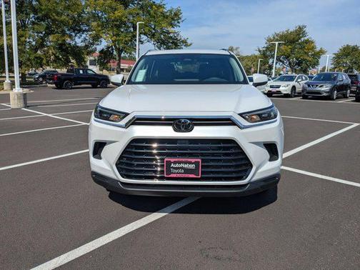 2026 Toyota Grand Highlander Hybrid XLE