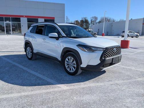 2023 Toyota Corolla Cross LE