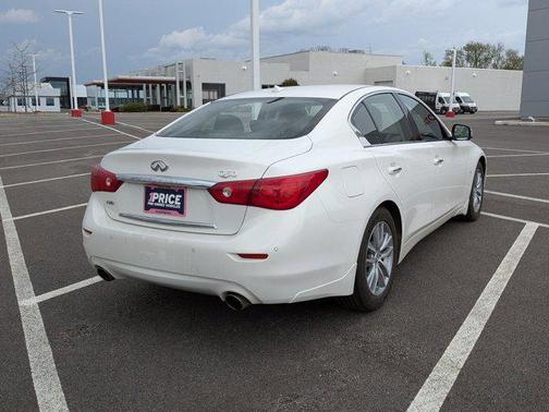 2014 INFINITI Q50 Premium