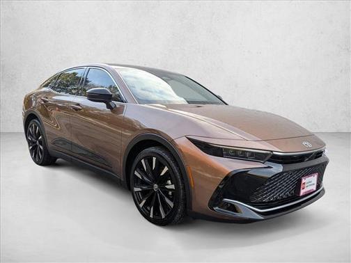 2026 Toyota Crown Platinum