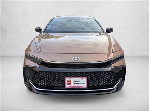 2026 Toyota Crown Platinum