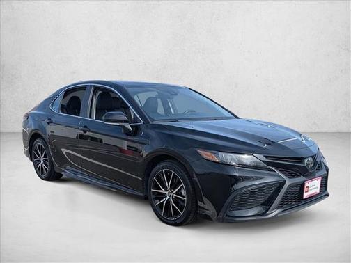 Midnight Black Metallic 2024 Toyota Camry SE