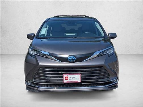 Predawn Gray Mica 2022 Toyota Sienna XLE