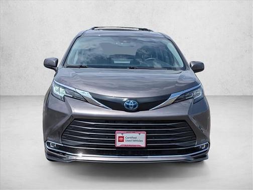Predawn Gray Mica 2022 Toyota Sienna XLE