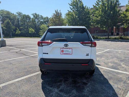 2025 Toyota RAV4 LE
