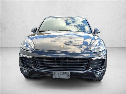 2016 Porsche Cayenne Cayenne