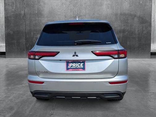 2022 Mitsubishi Outlander ES 2.5 S-AWC