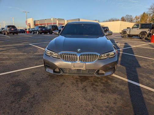 2019 BMW 330 xDrive