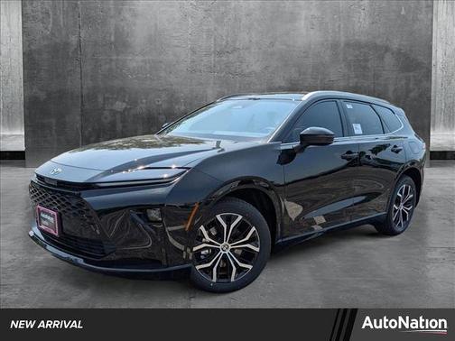 2025 Toyota Crown Signia XLE