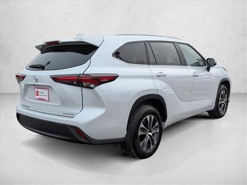 2026 Toyota Highlander XLE