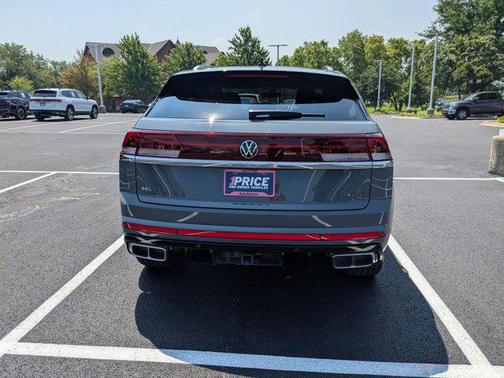 2024 Volkswagen Atlas Cross Sport 2.0T SEL Premium